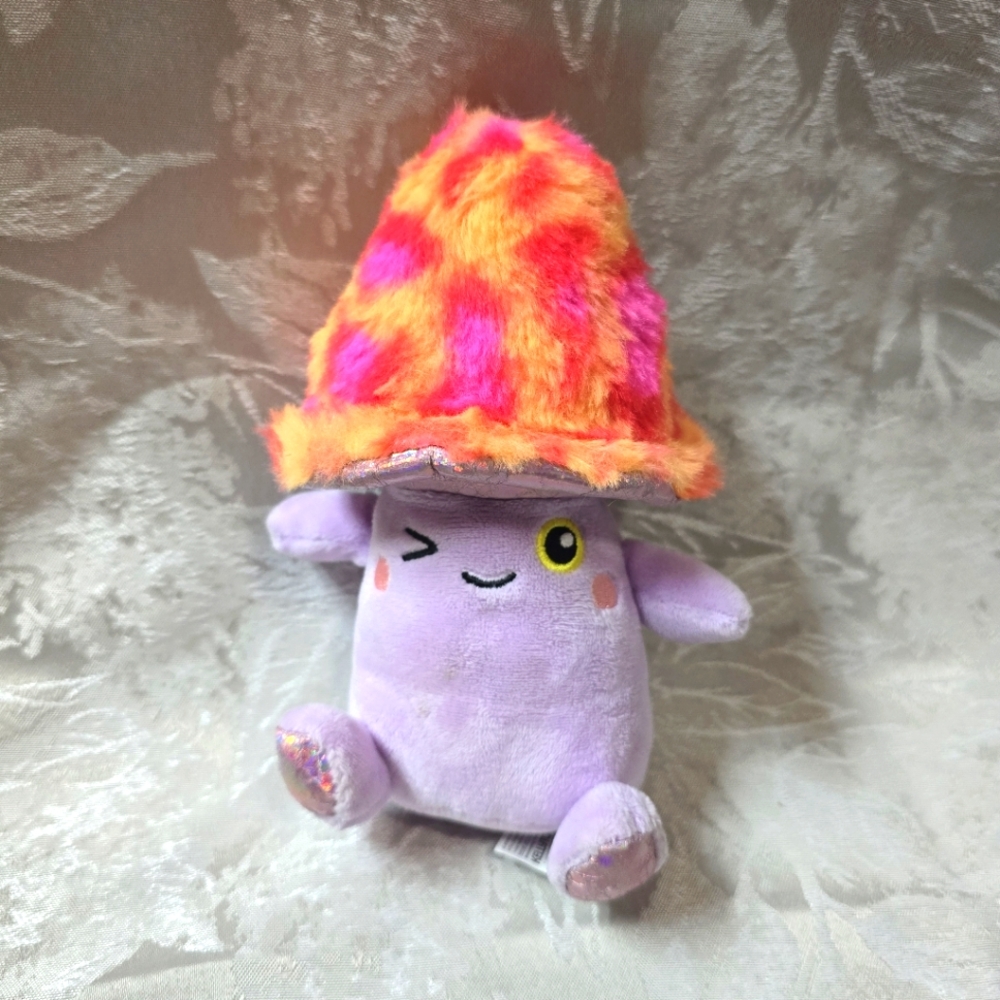 Living On The Veg FEY #6 Mushroom Plush Toy Figure Series 1 Russ Kellytoy Purple